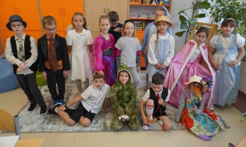 Dzień Postaci z Bajek i Książek