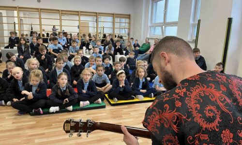 O Sindbadzie z Bagdadu i niezwykłym instrumencie