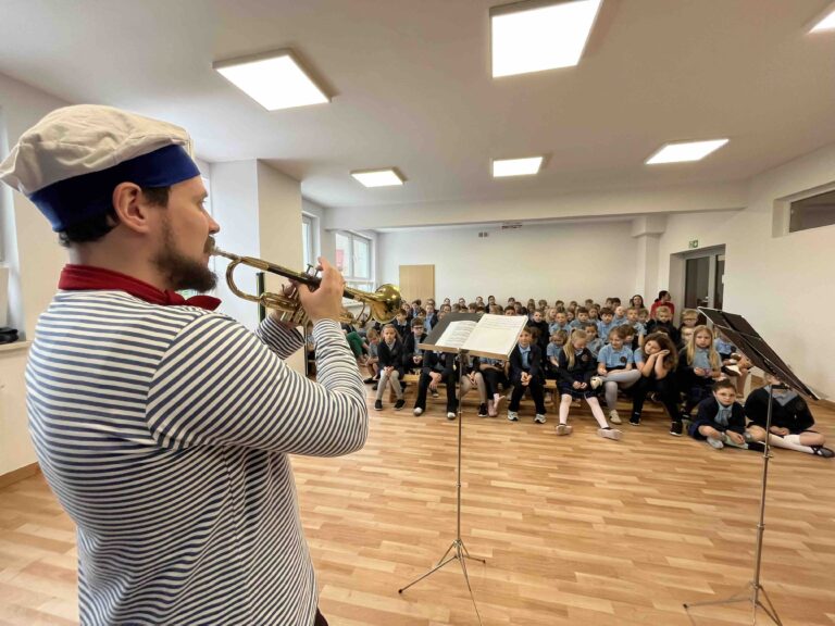 Read more about the article Pan Maluśkiewicz i wieloryb